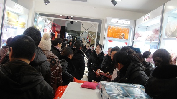 雨蘭家紡青岡縣專賣店炫目登場