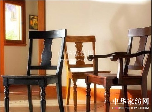 懷舊+經典復古單人椅上演年代秀