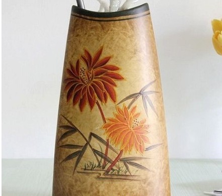 �Ҿ��b����L�L����ˇ��ƿ���]