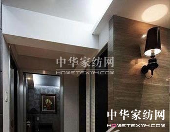 10�f���bС�Y�н���ڰ׵��{���A֮��