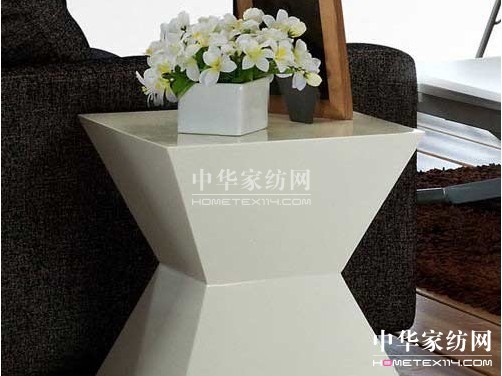 ��Ȼ���¼Ҿߴ�����ʽ�L��Ů����