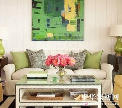 ��ɫ���x�͏d�Ҿ���ɫ����