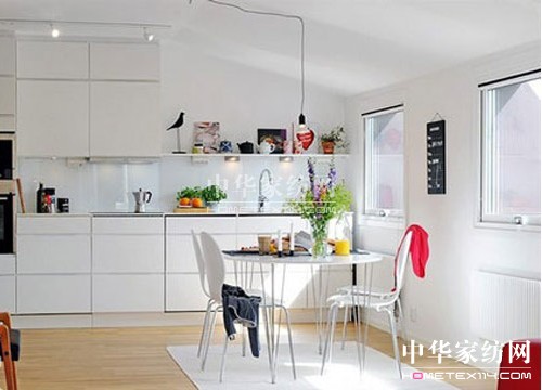 �ҾӾ���С�ҽo�㼃�����µ�С���