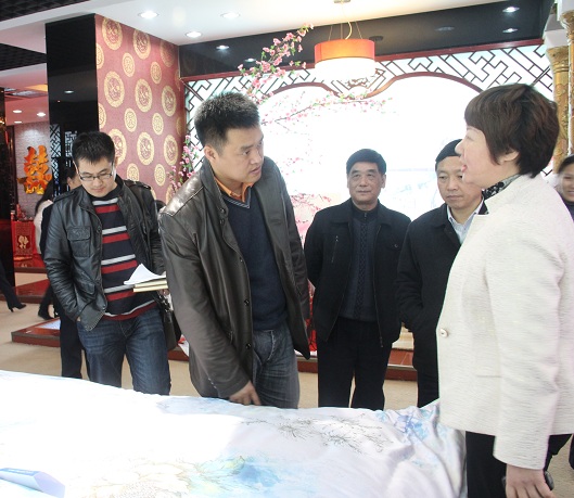 ��ҕӛ�߲��L�F���M���m������������