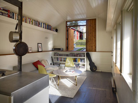 �A��׃��}��׃����ܰС��