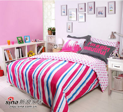 春末夏初百花開放的時(shí)尚