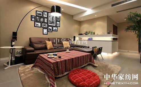 簡單色調點亮白領時尚之家