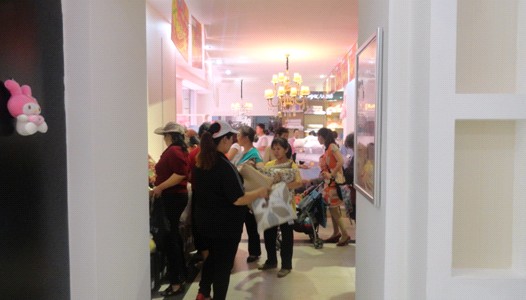 凡語家紡昆明石林店璀璨開業