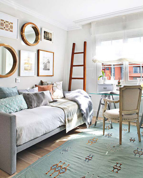 ���չ����ɫ���º��s�L(��)