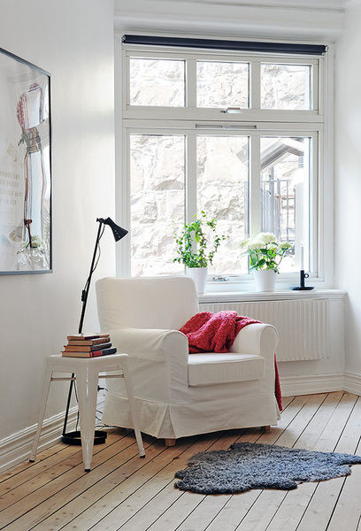 ���չ����ɫ���º��s�L(��)