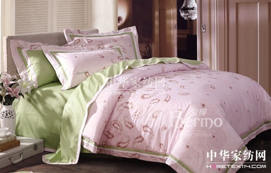 寶縵家紡:萌系粉色床品UP可愛(ài)指數(shù)
