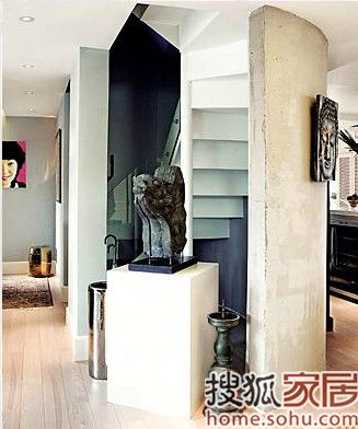 ����L��ĵ��к��L