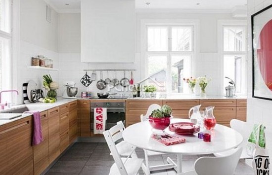 ����ɫ�i�ӵ��L(f��ng)��