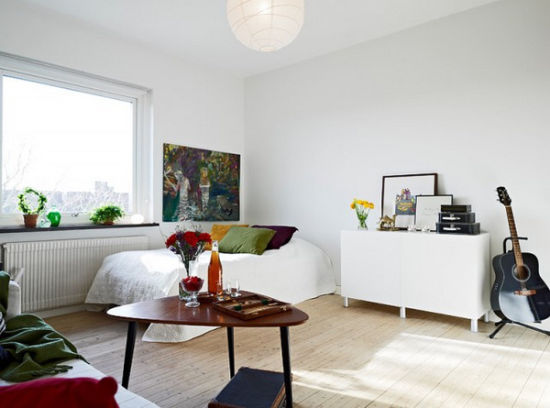 һ��(g��)�˵ĺ�(ji��n)�ΰ�ɫ����