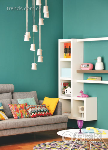 ɫ�ʵĻ�ɫ������r�о���