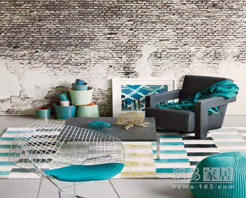 �ļ��ҾӐ��ϱ����ɫ