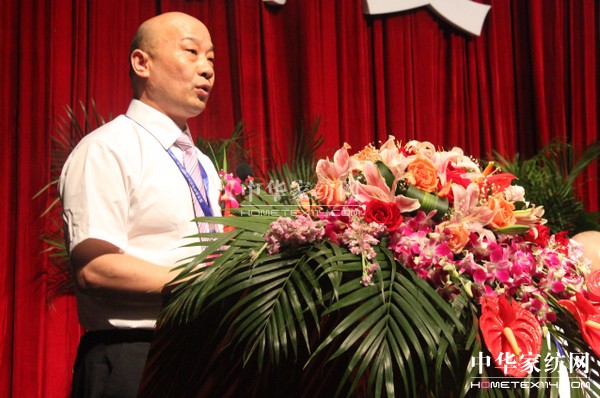 盛宇家紡2012營(yíng)銷(xiāo)峰會(huì)暨秋冬新品于蒼南影城舉行