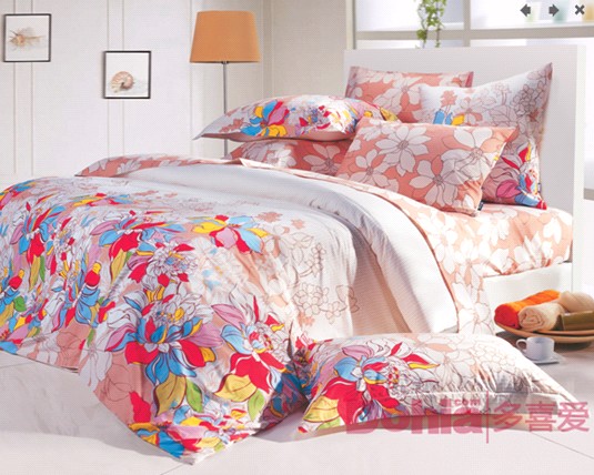 ��ϲ�ۼҼ����r�мҾ�������D(zhu��n)�����y