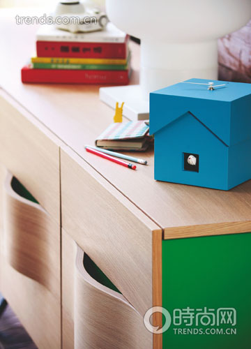 ͯȤ�r�����M�옷�R��F