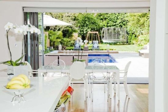 現代風格的時尚潔簡家裝