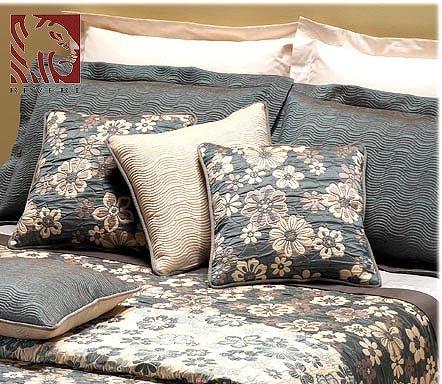 �Ҽ�ɫ��֮��7��ɫ�{����������(3)