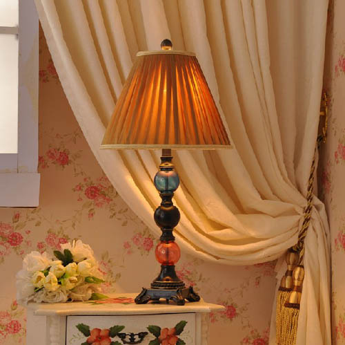 500元以內的優雅9盞美式風格臺燈(上)