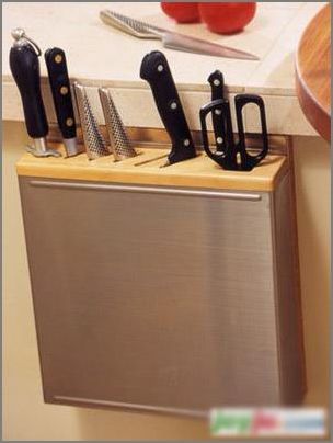 ���������D�N����������ռ{(��)