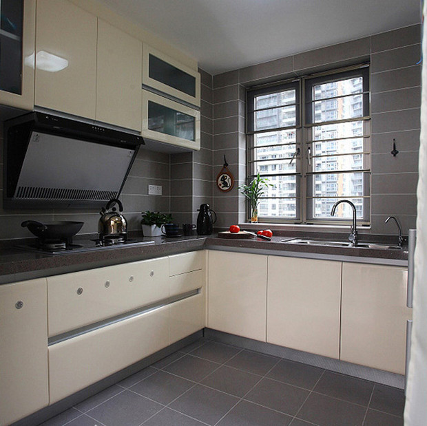 �r�ЏN�l8�f���쾫�N�l���g(��)