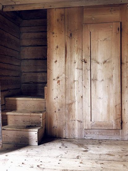 ���Ҿ��b��������r��(��)