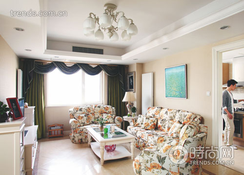 ����Ⱥ�����M�ǌ���ɫ