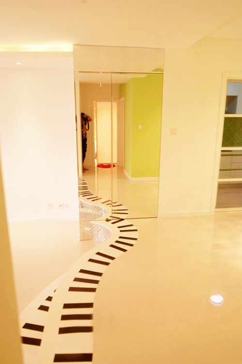 87平多彩小錯層個性琴鍵臺階(3)