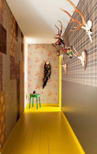 8����ɫľ�ذ������`��