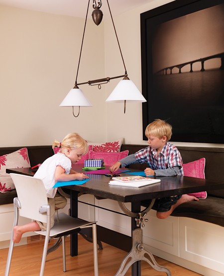 藝術家的時尚小家軟裝簡潔明快