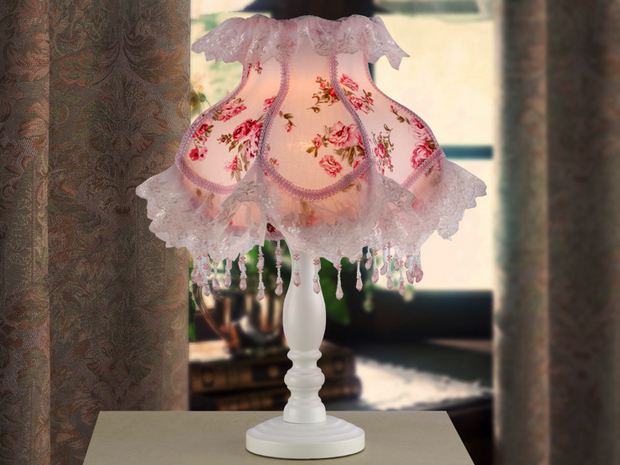 唯美蕾絲臺(tái)燈甜蜜浪漫的童話世界