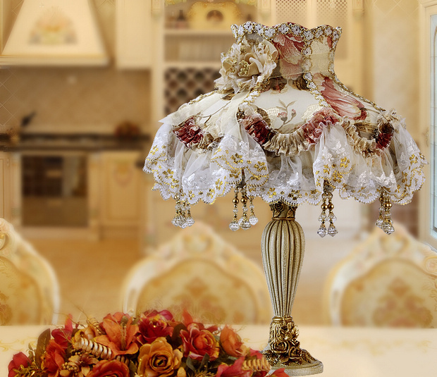 唯美蕾絲臺(tái)燈甜蜜浪漫的童話世界