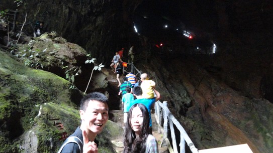 凡語家紡感恩員工清遠兩日游