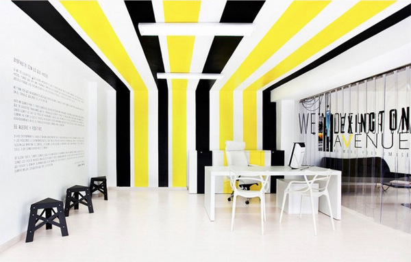 25���Sɫϵ�Ҿ��b������p(��)