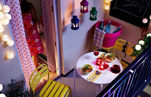 ��ɫ���{ˮ��ζ������֮��