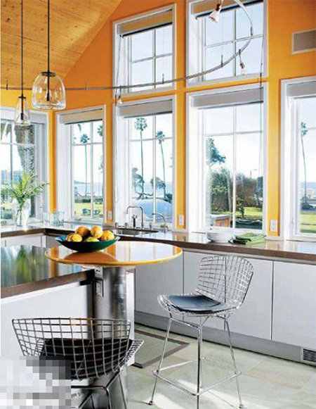 18���Ԏ����_����Ժȿ��W�\(��)