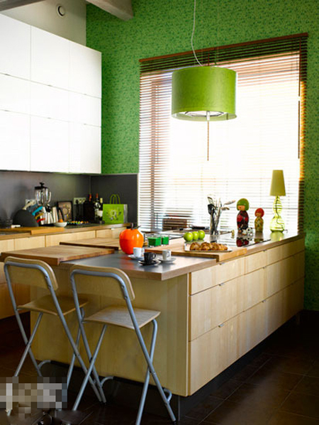 18���Ԏ����_����Ժȿ��W�\(y��n)(��)