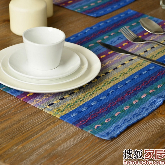 20��С�YŮ犐۵ļҾ���Ʒ���p(��)