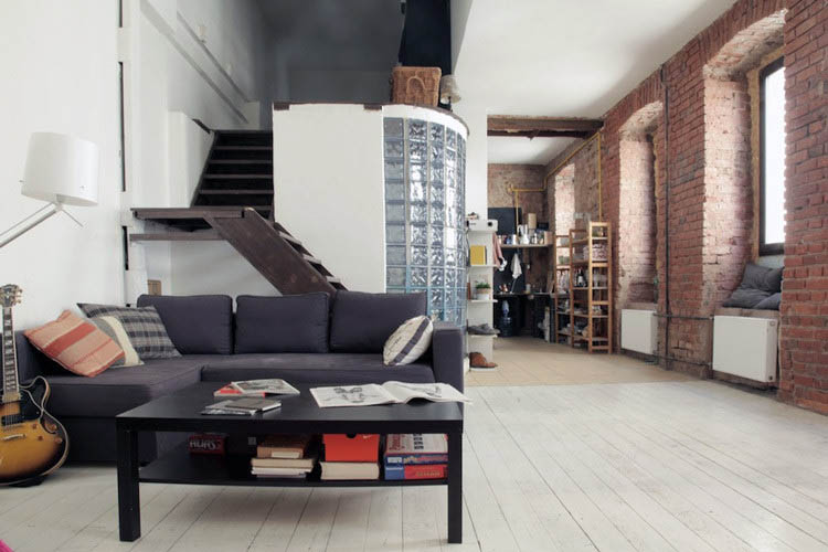 ���s�еľ���Ī˹�Ƶĳ��⹫Ԣ