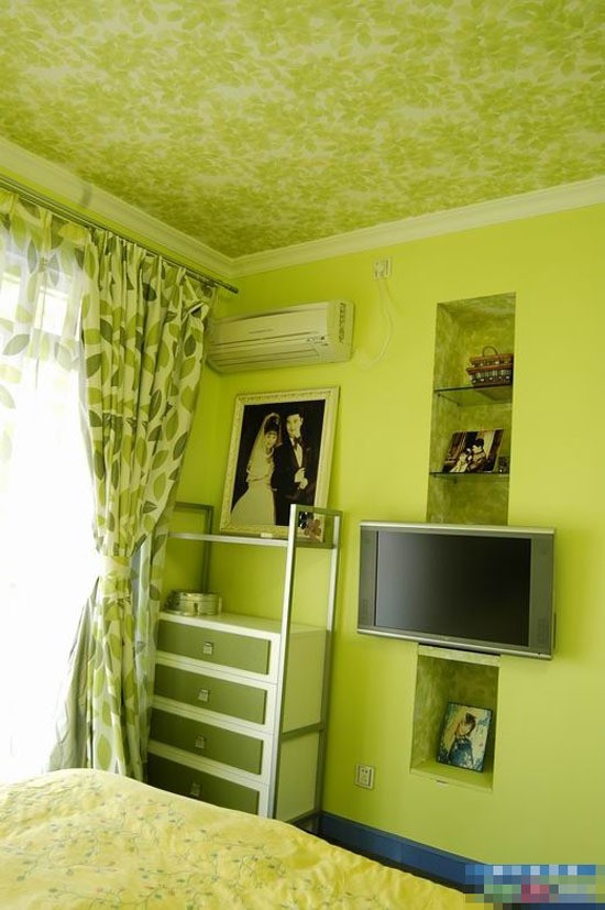 �@�G�{ɫ�L���F�����s���b�˼�