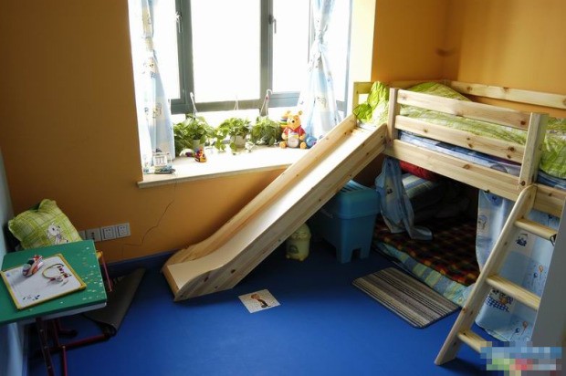 �@�G�{ɫ�L���F�����s���b�˼�