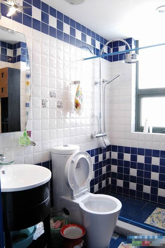 �@�G�{ɫ�L���F�����s���b�˼�