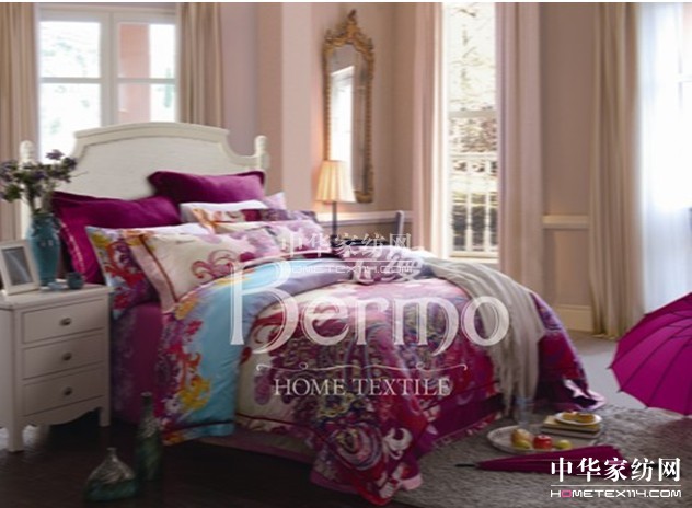 寶縵蝶愫,八月的時尚浪漫情懷