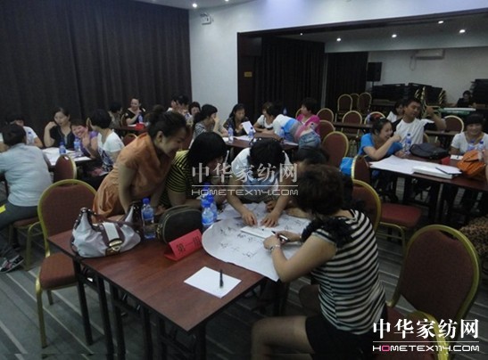 ���z�Ҽ��|���ÈF��Ӣ��Ӗ���A�M��Ļ