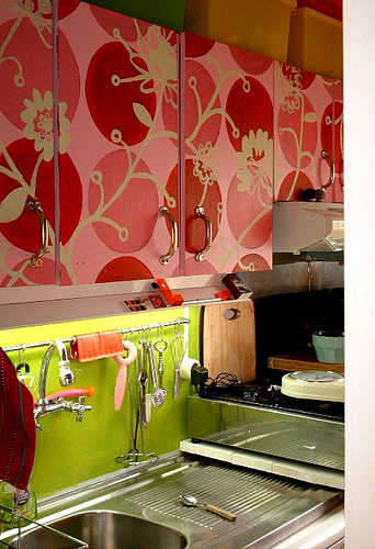 �n���������С�YŮ�Ć���С�C