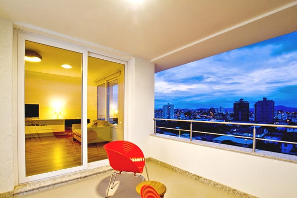 �e���L(f��ng)��������������g�e��