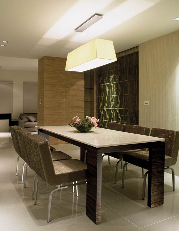 �����g���ռ{�؝�ɫ������ӹ��